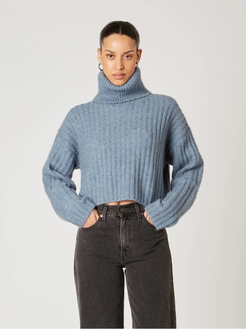 NIA Bruno Blue Fuzzy Cropped Turtleneck Sweater Oversized X Small